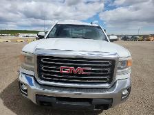 2015 GMC Sierra 2500HD - Photo 8