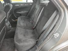 2011 Chrysler 300 - Photo 14