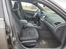 2011 Chrysler 300 - Photo 17