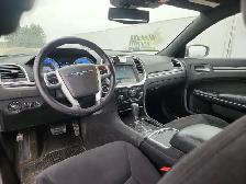 2011 Chrysler 300 - Photo 18