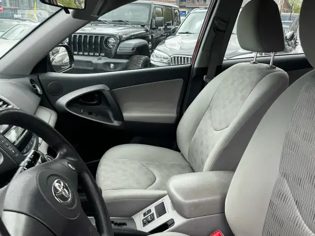2010 Toyota RAV4 2WD 4dr I4 Base - Photo 14