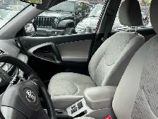 2010 Toyota RAV4 2WD 4dr I4 Base - Photo 14