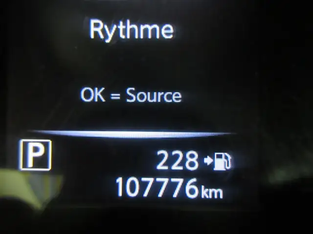 NISSAN QASHQAI 2018 AWD SIEGES CHAUFFANT CAMERA RECUL BLUETOOTH - Photo 5