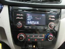NISSAN QASHQAI 2018 AWD SIEGES CHAUFFANT CAMERA RECUL BLUETOOTH - Photo 11