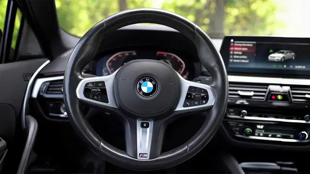 2020 BMW 5 Series 530i M Sports, Executive Package, Premium Enha - Photo 16