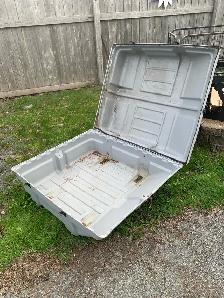 grey cargo box - Photo 4