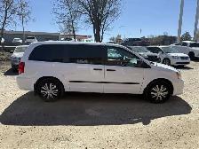 2016 Dodge Grand Caravan SE Plus - Photo 3