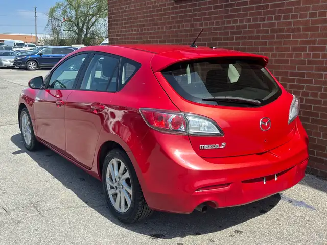 2012 Mazda Mazda3 4dr HB Sport GX - Photo 3