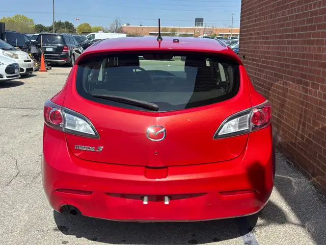 2012 Mazda Mazda3 4dr HB Sport GX - Photo 5