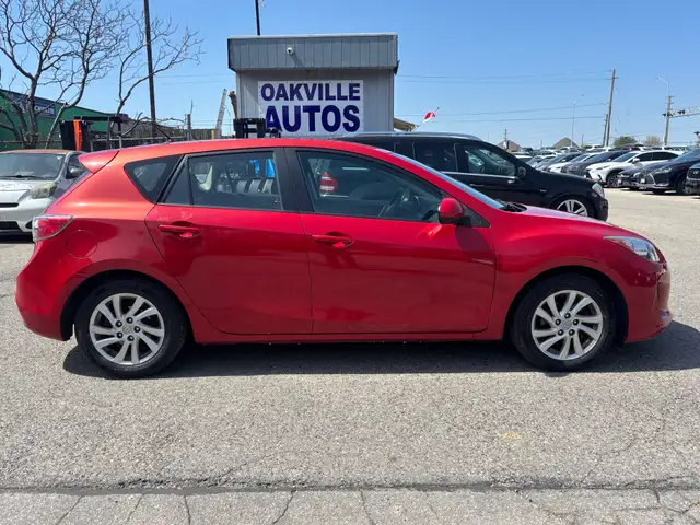 2012 Mazda Mazda3 4dr HB Sport GX - Photo 7