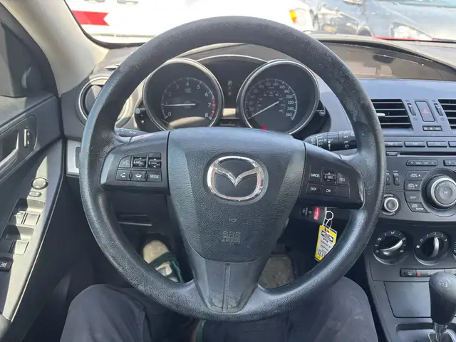 2012 Mazda Mazda3 4dr HB Sport GX - Photo 11