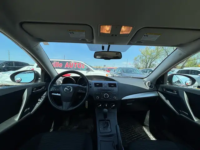 2012 Mazda Mazda3 4dr HB Sport GX - Photo 23