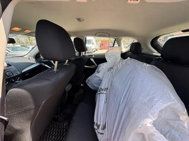 2012 Mazda Mazda3 4dr HB Sport GX - Photo 31