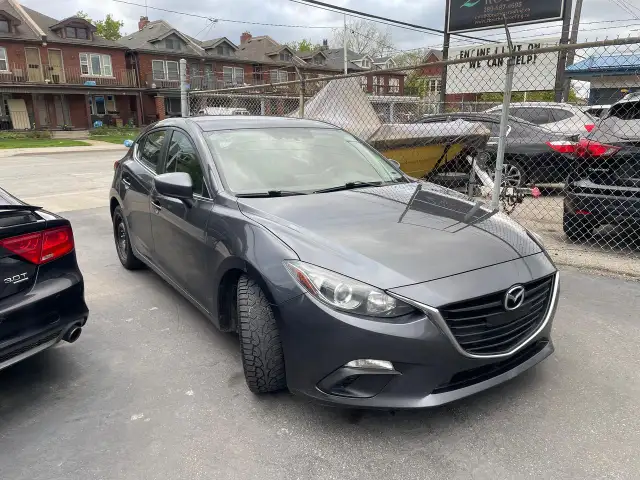 2015 Mazda MAZDA3 GS HEATED SEATS, BACKUP CAMERA, SAFETY - Photo 3