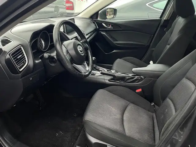 2015 Mazda MAZDA3 GS HEATED SEATS, BACKUP CAMERA, SAFETY - Photo 7