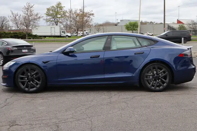 2022 Tesla Model S - Photo 4