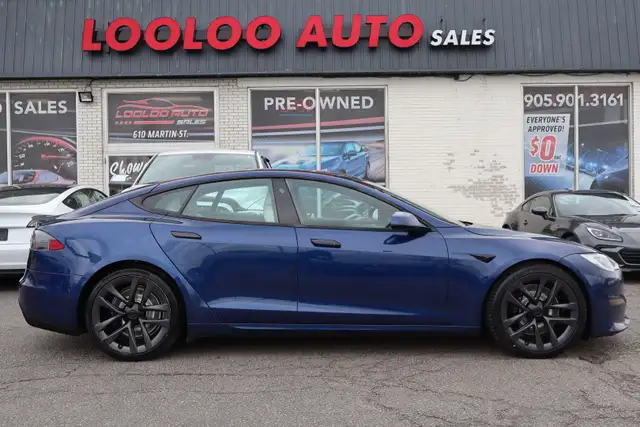 2022 Tesla Model S - Photo 8