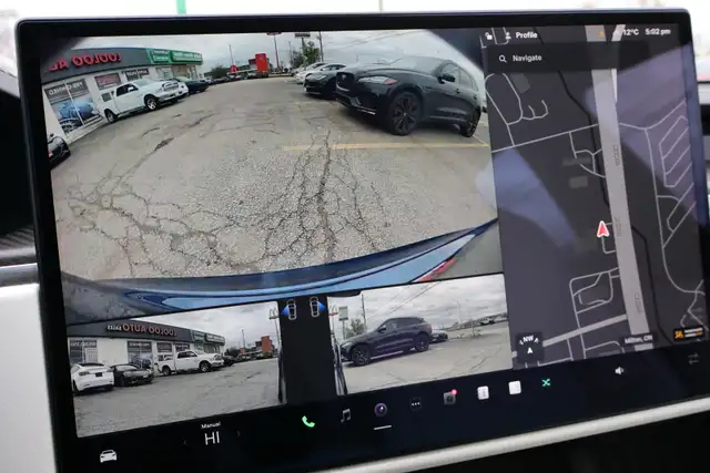 2022 Tesla Model S - Photo 13