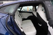 2022 Tesla Model S - Photo 22