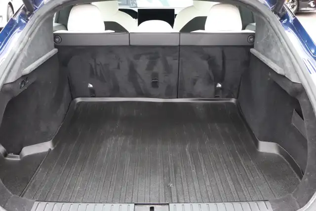 2022 Tesla Model S - Photo 28