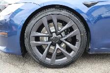 2022 Tesla Model S - Photo 31
