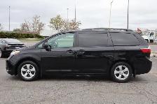 2015 Toyota Sienna - Photo 4