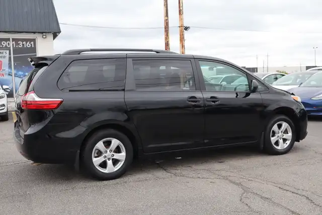2015 Toyota Sienna - Photo 7