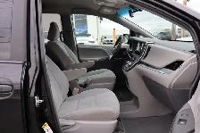 2015 Toyota Sienna - Photo 18