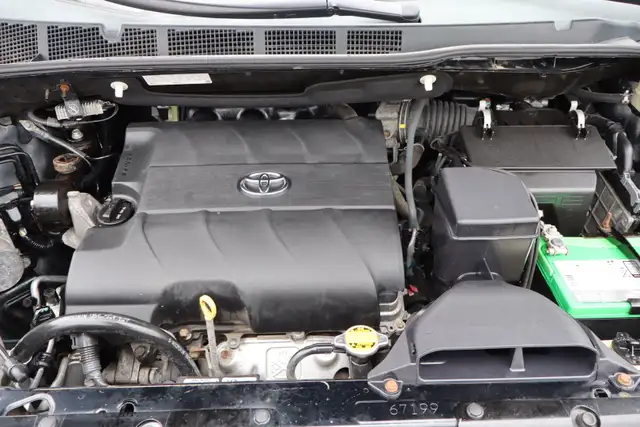2015 Toyota Sienna - Photo 26