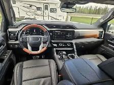 2025 GMC Sierra 1500 Denali Htd/Cld Lthr Reserve Pkg - Photo 3