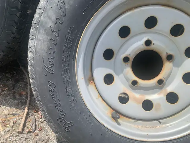 two 175/80R 13" trailer tires,perfect for spare tires 5 X 114.3 - Photo 5