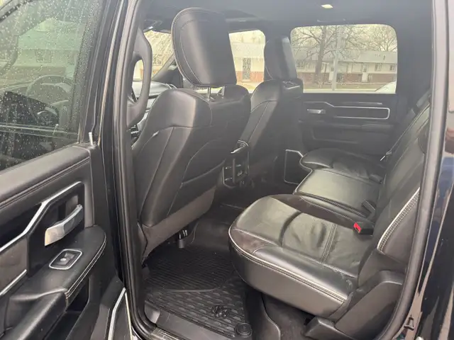 2021 RAM 3500 - Photo 11