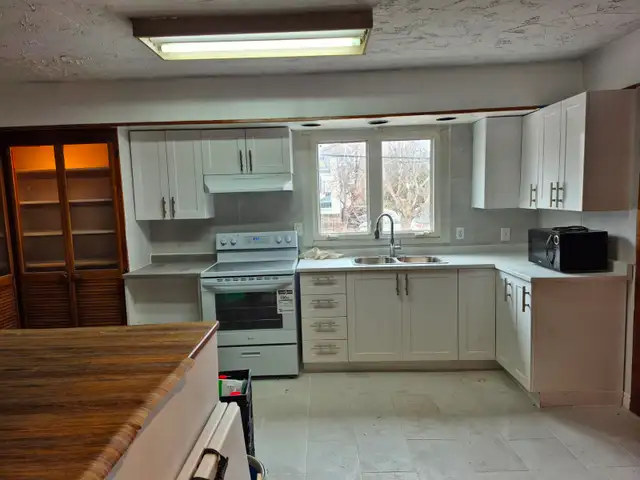 Waterfront 3 1 BDR Lower Unit for Rent – Gatineau (Hull) - Photo 2