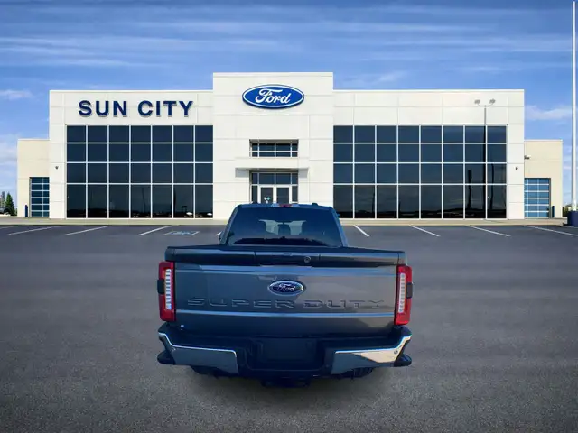 2026 Ford Super Duty F-350 SRW Lariat FX4 618A - Photo 4