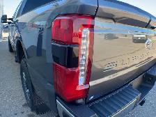 2026 Ford Super Duty F-350 SRW Lariat FX4 618A - Photo 13