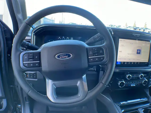 2026 Ford Super Duty F-350 SRW Lariat FX4 618A - Photo 15