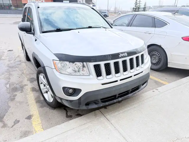 Jeep Compass - Photo 2