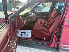 1994 Lincoln Town Car - Photo 14