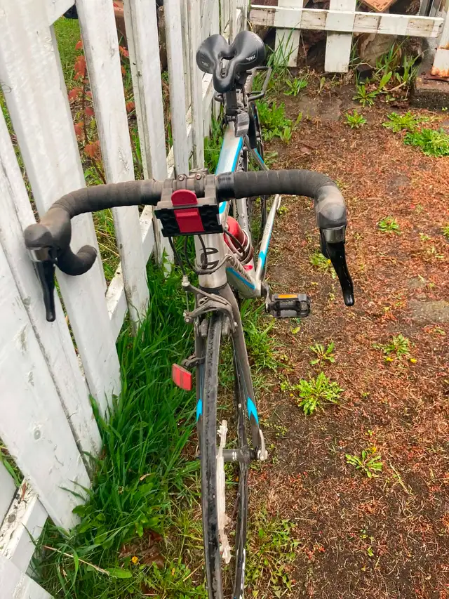 Vélo Cannondale 250$ - Photo 3