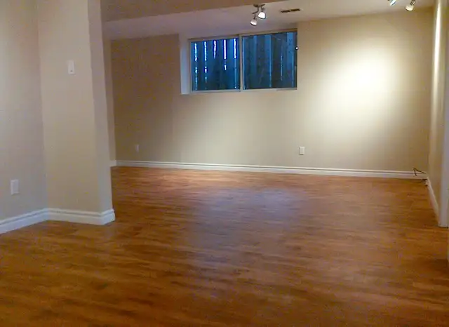 2 bedroom basement with laundry - Photo 6