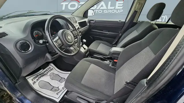 2012 Jeep Compass Sport 4WD - Photo 10