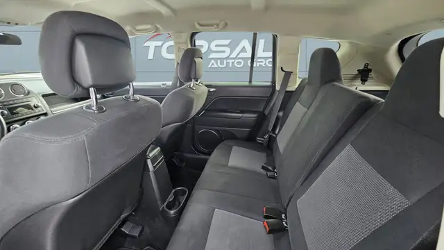 2012 Jeep Compass Sport 4WD - Photo 13
