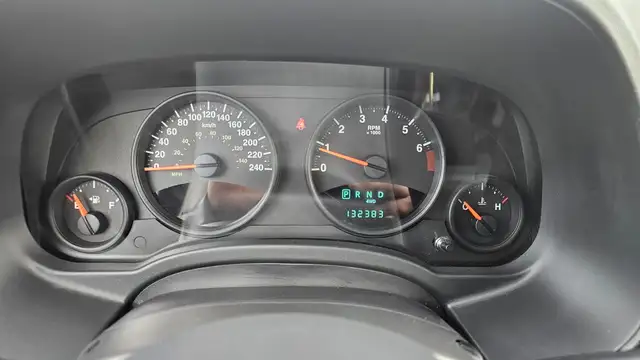 2012 Jeep Compass Sport 4WD - Photo 16