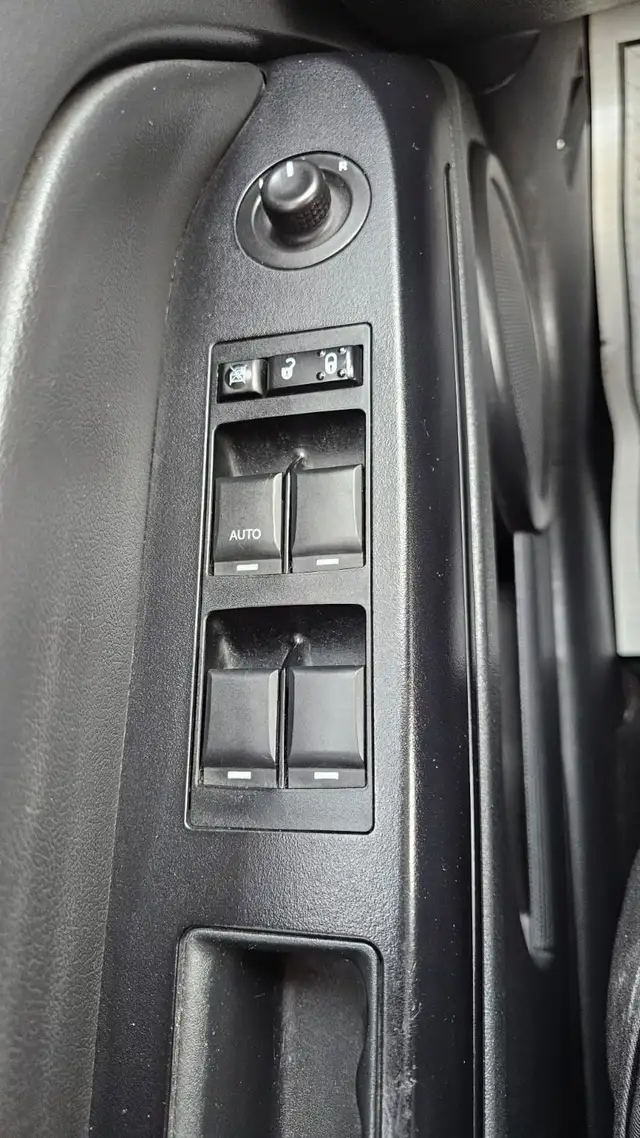 2012 Jeep Compass Sport 4WD - Photo 20
