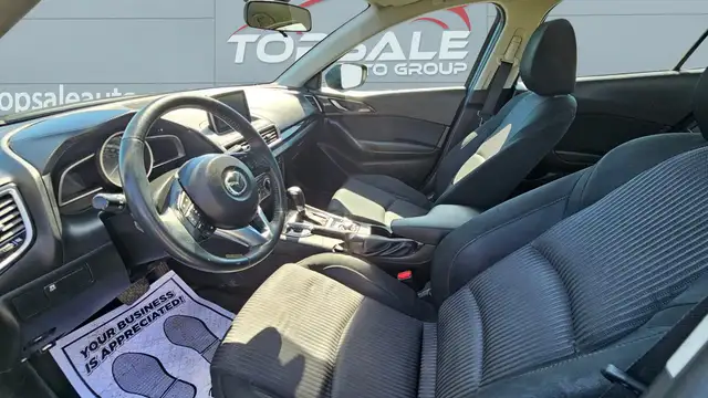 2015 Mazda MAZDA3 GS - Photo 9