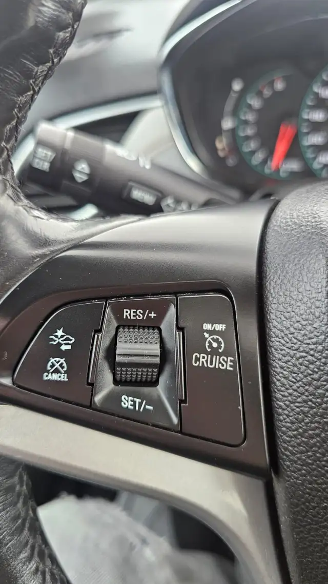 2017 Chevrolet Trax Premier - Photo 19