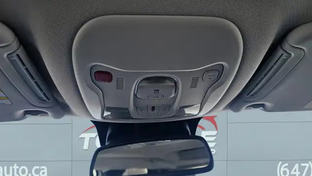 2018 Jeep Renegade Limited - Photo 17