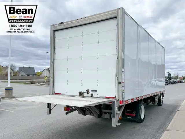2022 Isuzu NRR - Photo 7