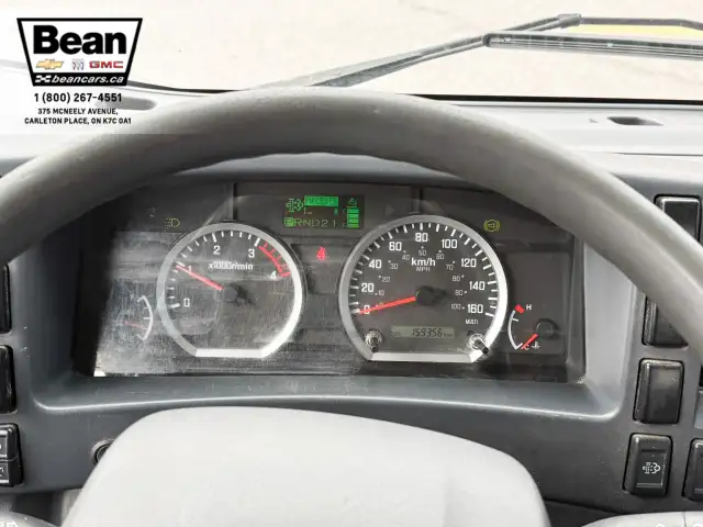 2022 Isuzu NRR - Photo 17