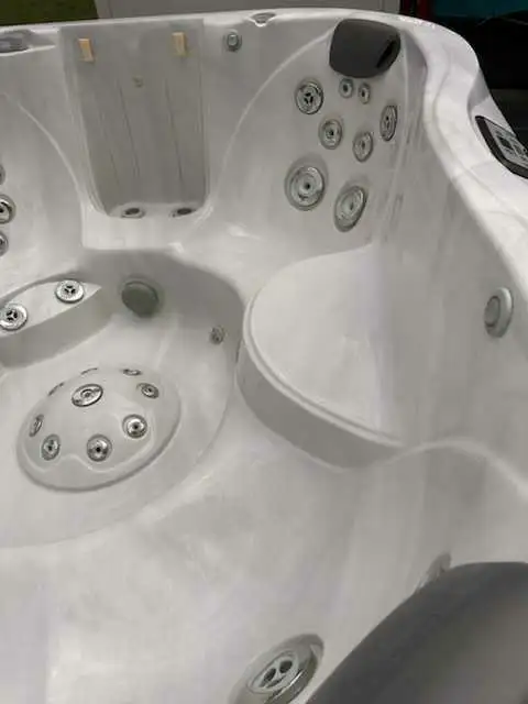 hot tub deap cleaning services - Photo 7